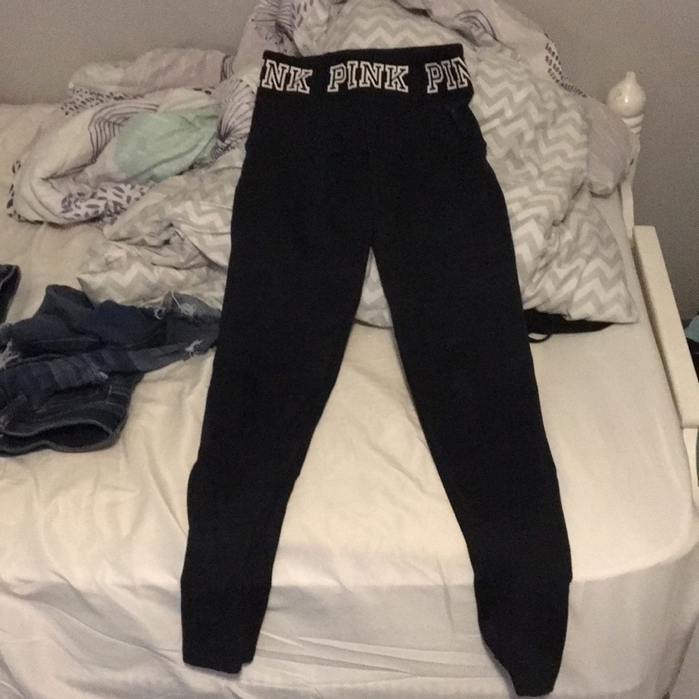 Pink Victoria’s Secret leggings